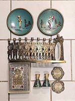 All items in the lot displayed together
