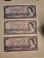 Three 1954 Bank of Canada $10 notes front view