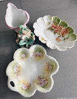 Group of all three porcelain pieces