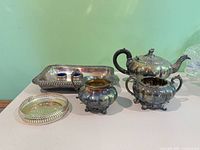 Group shot of entire set showing all seven pieces