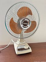 Front view showing overall fan and logo