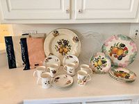 All dinnerware, serveware and packaged linens displayed
