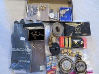 Overview of all Naval Reserve items including watch, belts, gloves, patches, ribbons, buttons