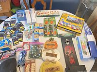 Full lot overview on table