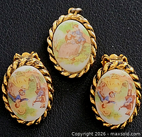 Front view of pendant and both earrings