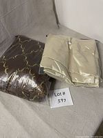 Both curtain styles bagged together