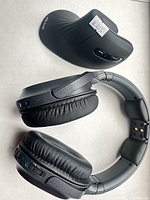 Sony wireless headphones and Jelly Comb vertical mouse overview