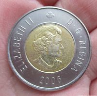 Obverse side showing Queen Elizabeth II portrait, year 2006, maple leaf privy