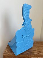 Front view of blue Cat in the Hat book holder