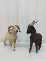 Both animal figurines front view