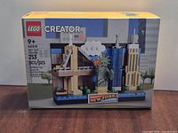 Front of sealed LEGO Creator 40519 box showing set details and 253 pieces