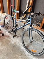 Full view of Triumph Mountain Tour/Jumbo ATB 26" mountain bike with accessories