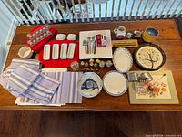 Full lot overview on table