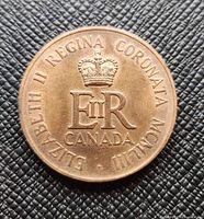 Reverse of bronze coronation token showing crown over EIIR, CANADA legend