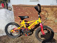 Left side view of Infinity Trouper child’s bicycle
