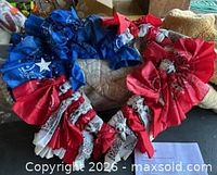 Full view of the heart-shaped wreath