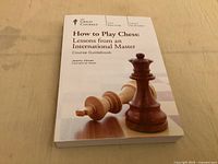 Front cover of chess course guidebook