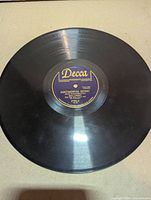 Full view of Decca shellac record