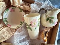 Bowl, tumbler and pitcher packed in box