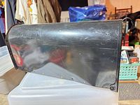 left side view showing overall mailbox and surface scratches