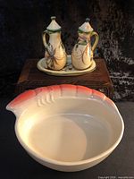 Cruet set and casserole dish overview