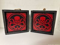 Front view showing both plaques and Hydra logos