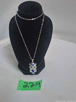 Full view of necklace displayed on bust