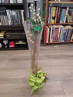 Full view of vase and decorations front