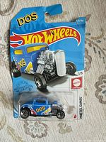 Front of sealed Hot Wheels DOS '32 Ford package
