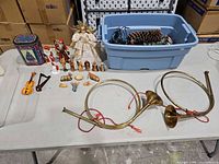 Overview of entire lot on table