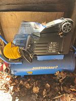 Full compressor with hose and accessory kit