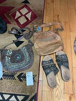 Overview of both purses and sandals