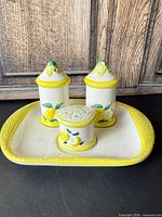 Full set on tray showing all pieces