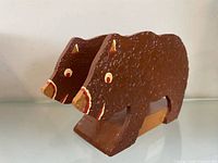 side view showing dual bear silhouettes and painted details