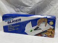 Retail box showing Nice-V Slicer branding
