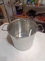 Overall view of Cuisinart stainless stock pot