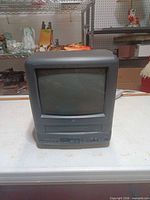 Front view of Zenith 9" CRT TV-VCR combo