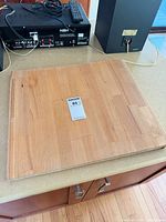 Top view of butcher block panel showing parquet beech surface and overall dimensions