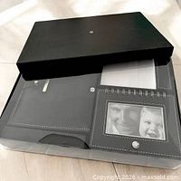 Set inside presentation box showing all items