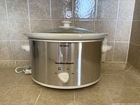 Front view of Hamilton Beach slow cooker showing control dial and exterior