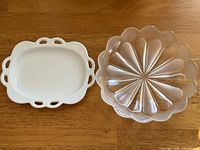 Both platter and tray side by side for scale and completeness