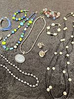 Overview of all jewelry pieces laid out