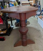 table with detached top, side profile
