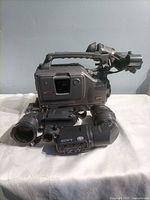 Front/left overview of Sony DSR-500WS body with attached viewfinder