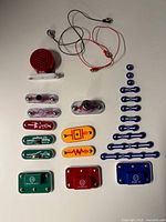 Full layout of all Snap Circuits components