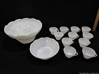 overview of both bowls and twelve cups