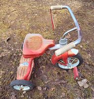 Left side view of entire tricycle