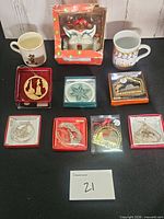 Full lot overview showing mugs, reindeer decoration and all ornaments
