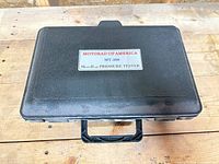 Closed MotoRad MT-300 kit case