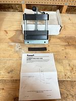 Summit connecting rod vise, instruction sheet, pad and box